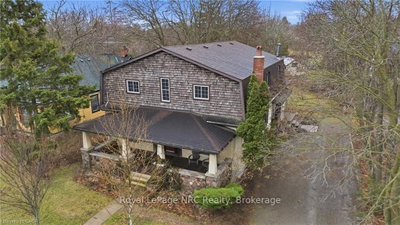 211 Canborough Street — more photos