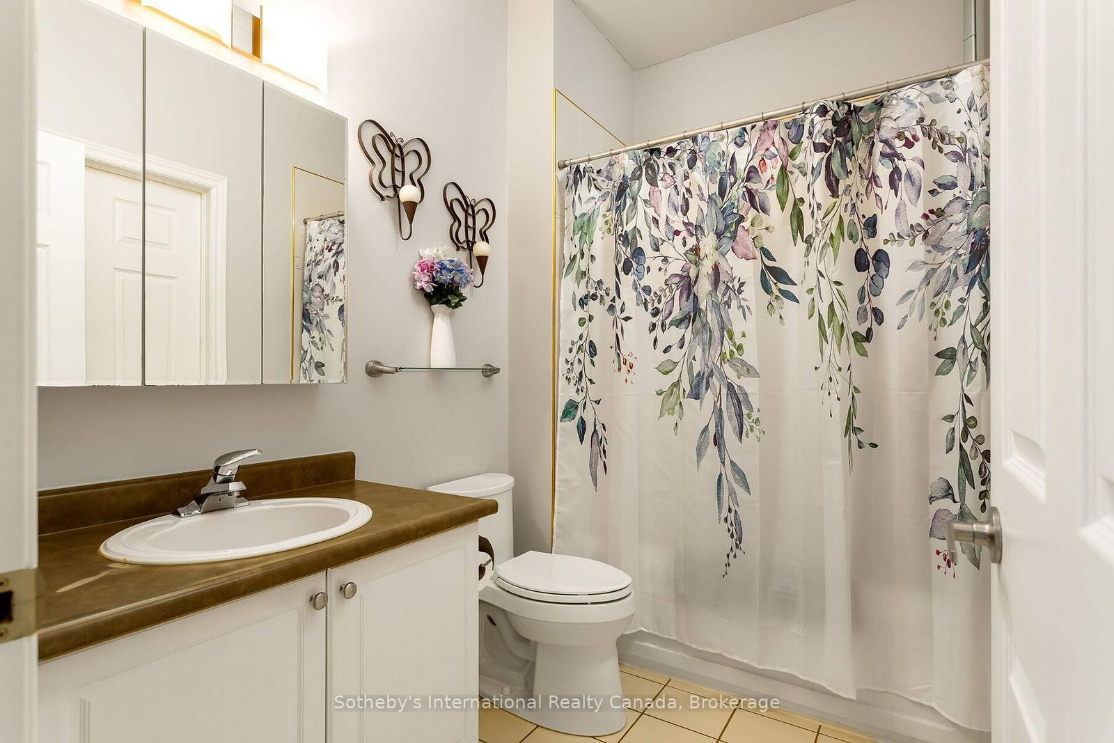 Condo for sale at 219-262 Dundas Street, Hamilton, Ontario, L8B 1A9 - Waterdown - MLS: X12898504