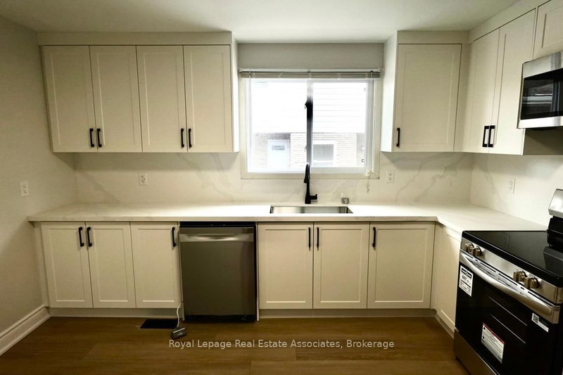 Unit 2 - 246 Marlborough St, Brantford, N3S 4T3 | Image 3