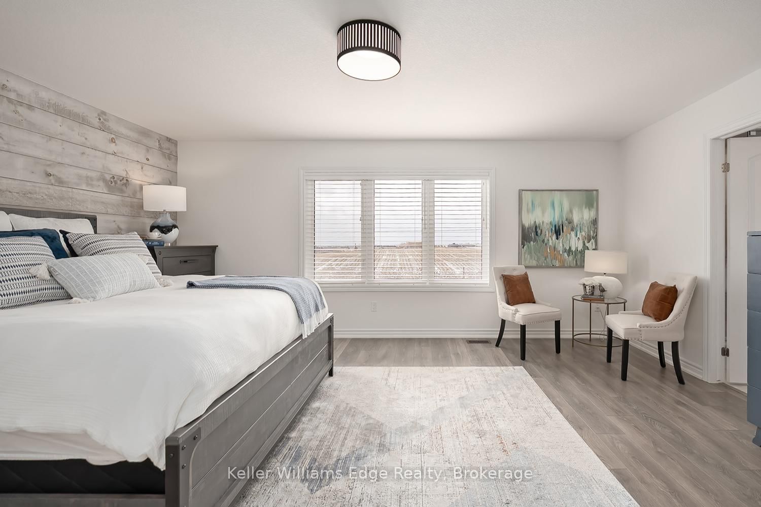 Detached House for sale at 92 Flagg Avenue, Brant, Ontario, N3L 0J9 - Paris - MLS: X12898772