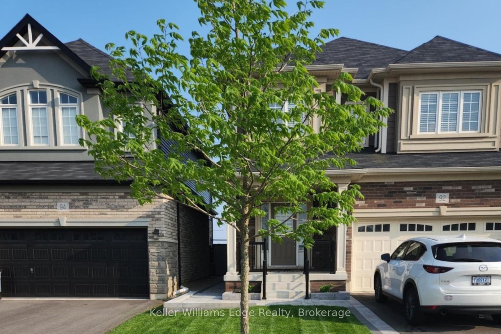 Detached House for sale at 92 Flagg Avenue, Brant, Ontario, N3L 0J9 - Paris - MLS: X12898772