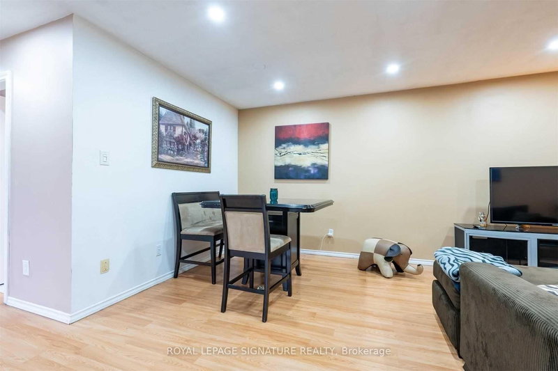 Upper - 52 Buchanan Cres, Brantford, N3P 2A6 | Image 2