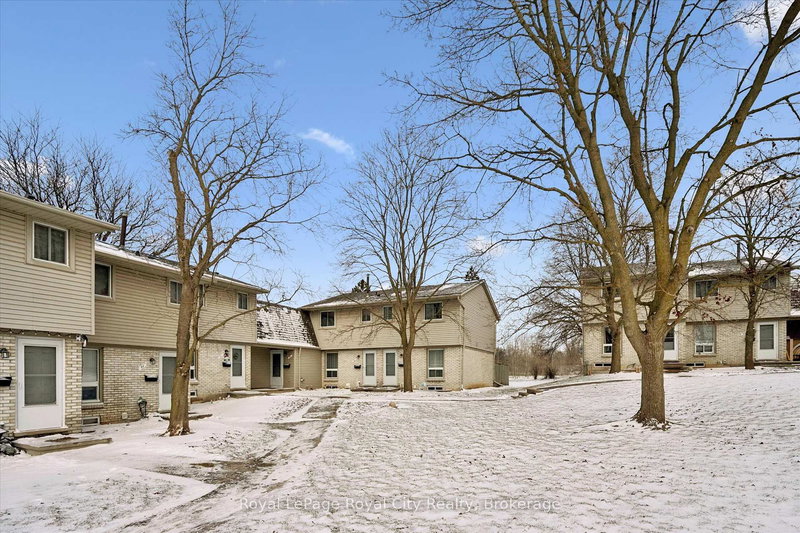 90 - 700 Paisley Rd, Guelph, N1K 1A3 | Image 2