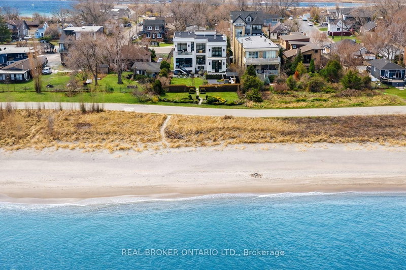 711 Beach Blvd, Hamilton, L8H 6Y5 | Image 2