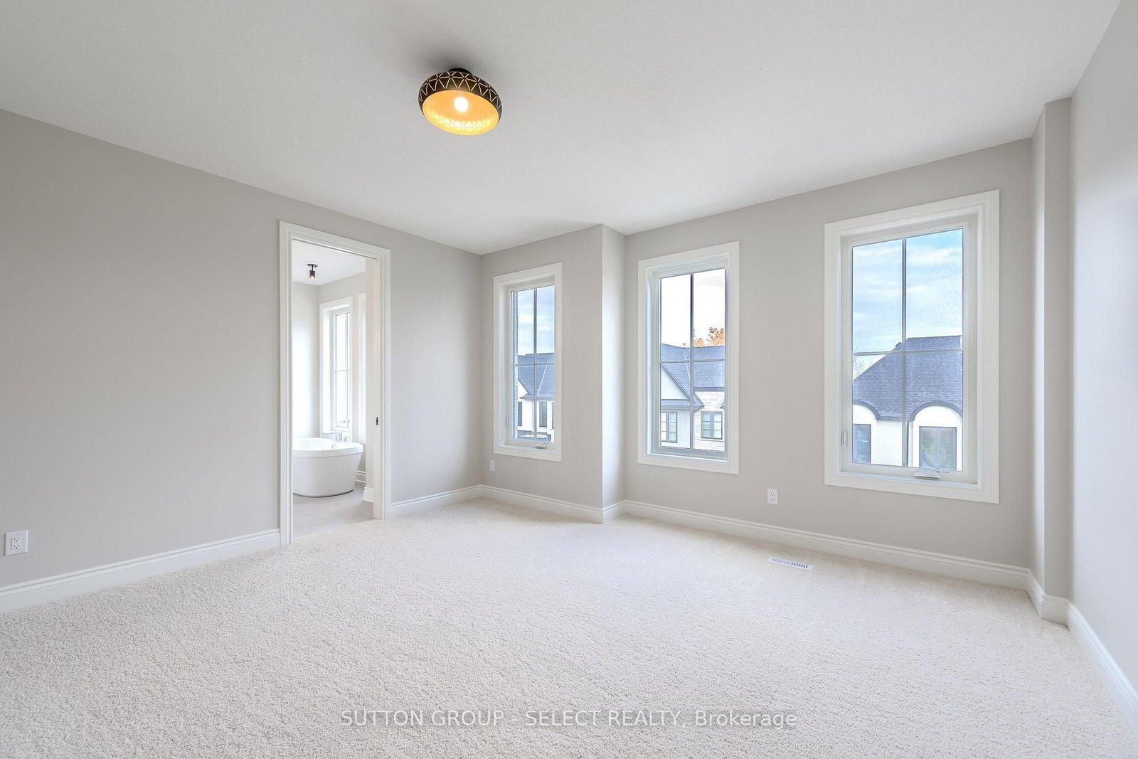 2835 Sheffield Place, Unit 5 - Photo 21