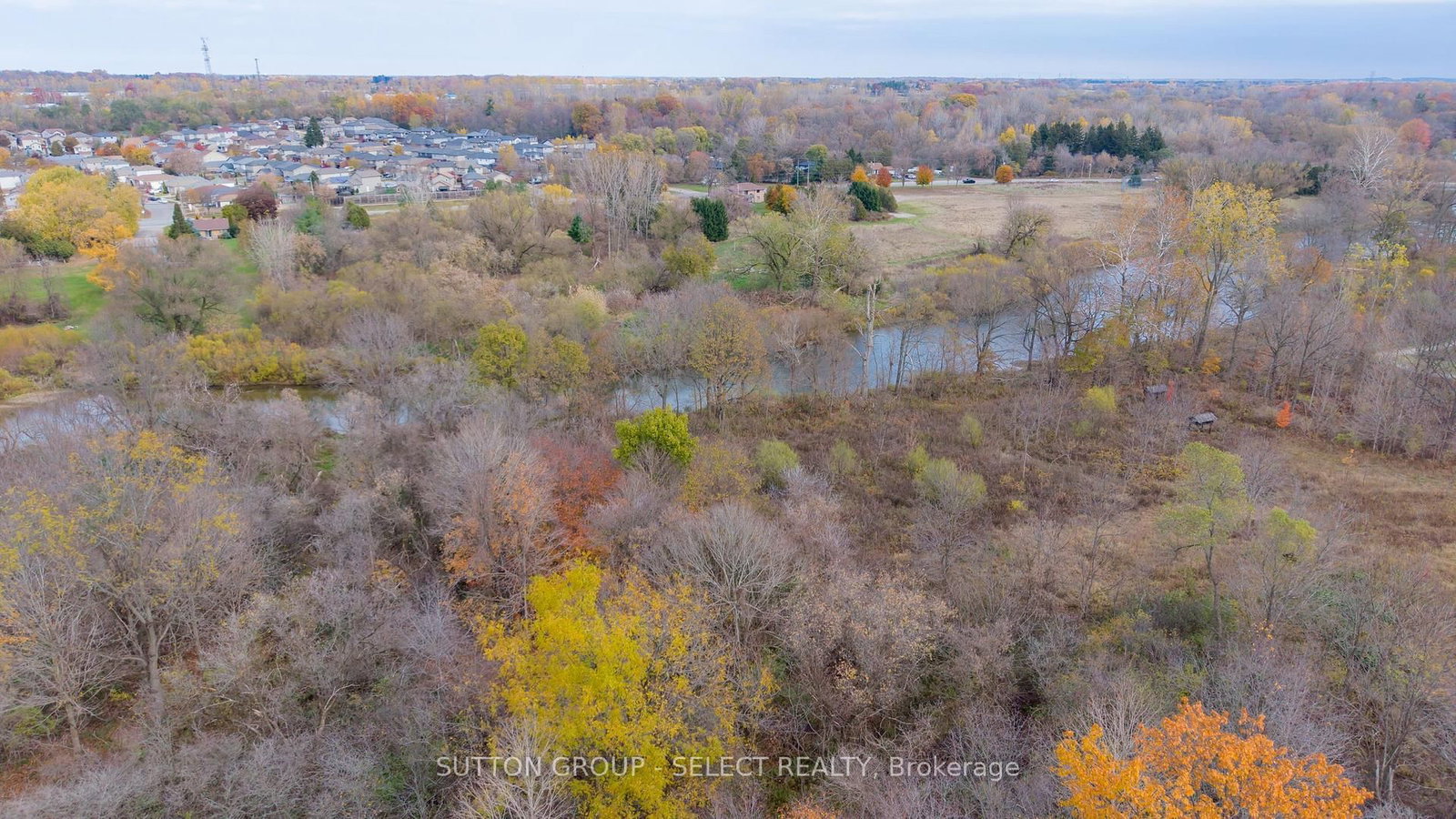 2835 Sheffield Place, Unit 5 - Photo 40