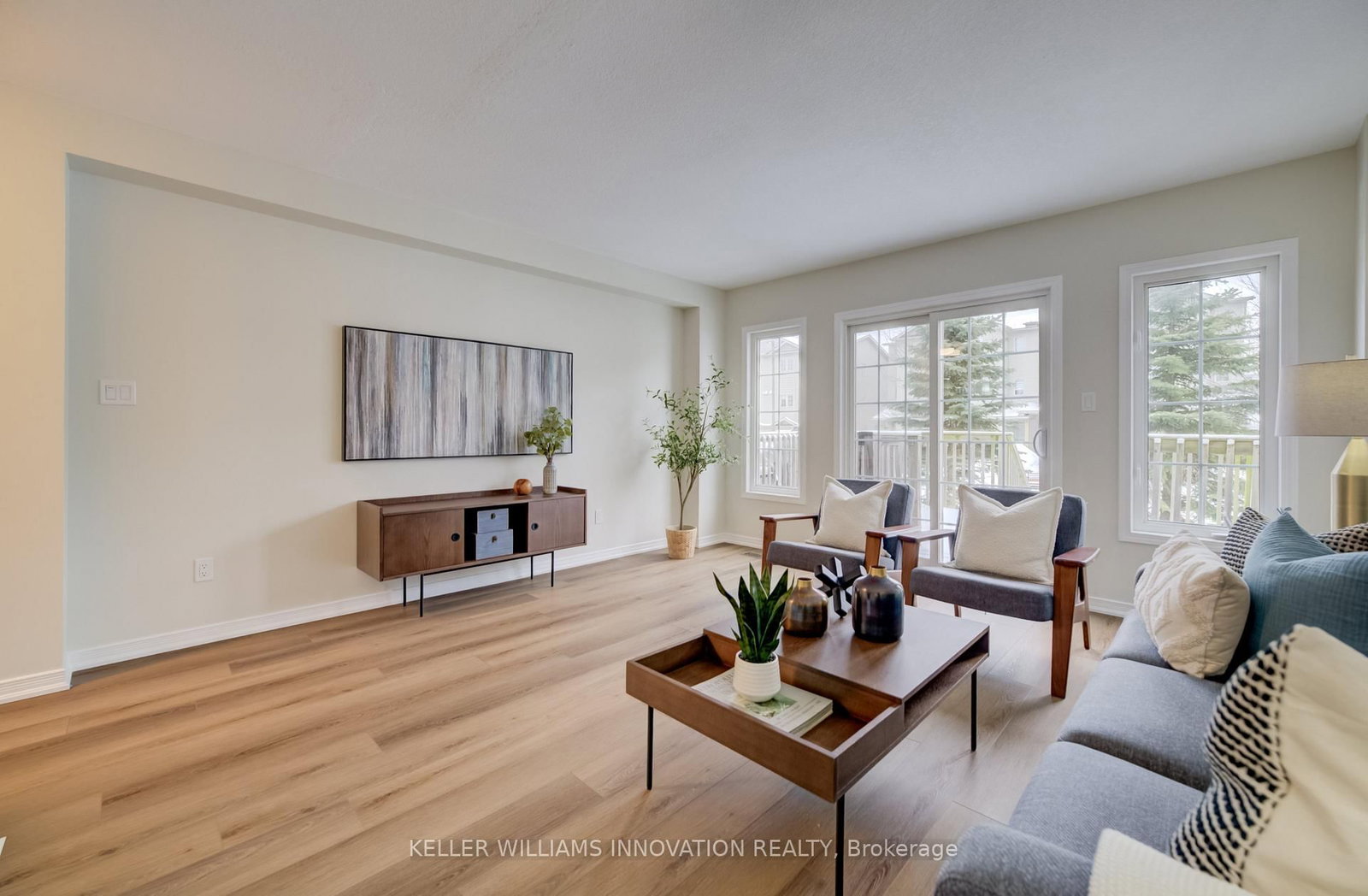 151 Highland Crescent - Photo 3