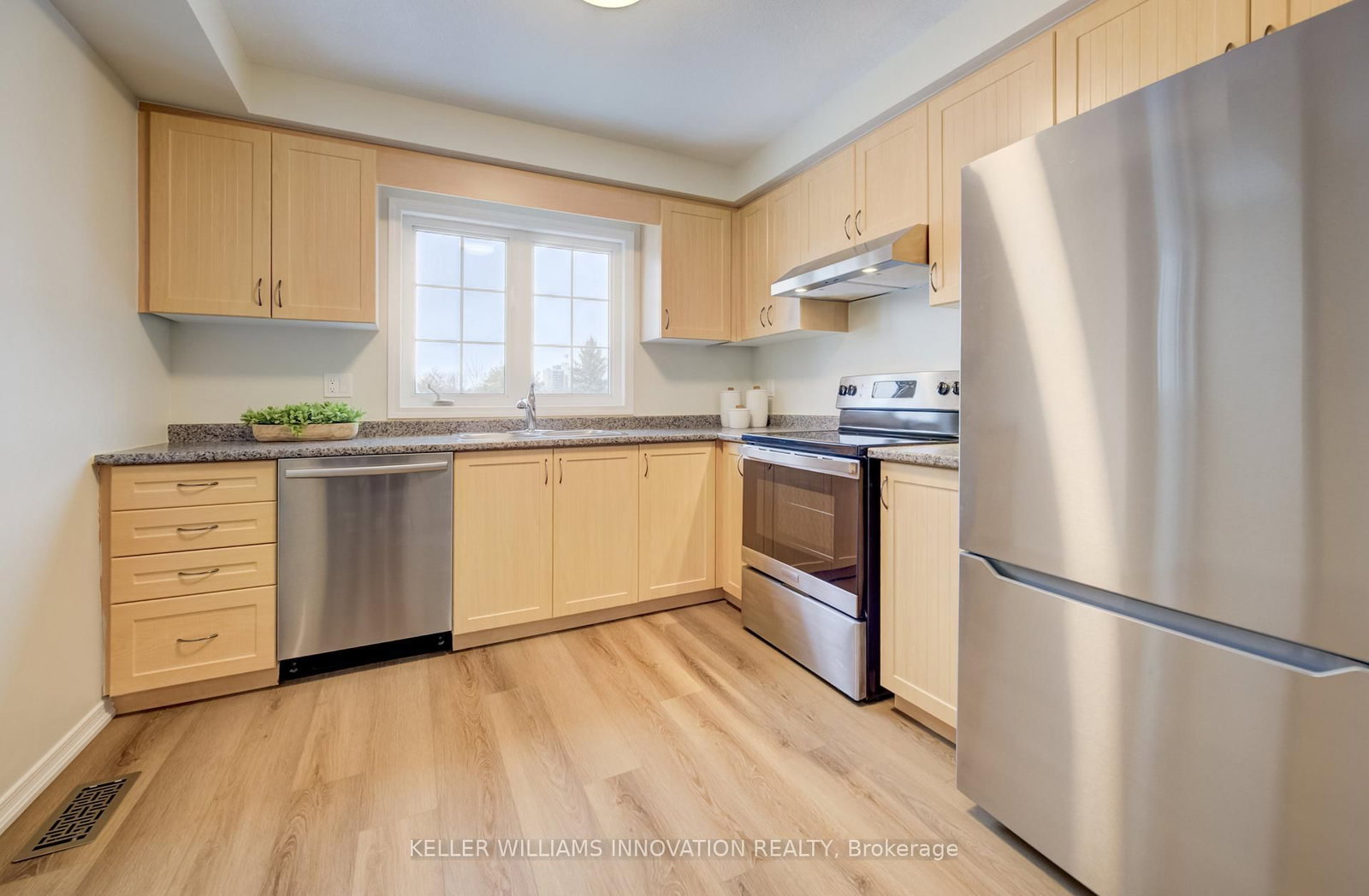 151 Highland Crescent - Photo 9