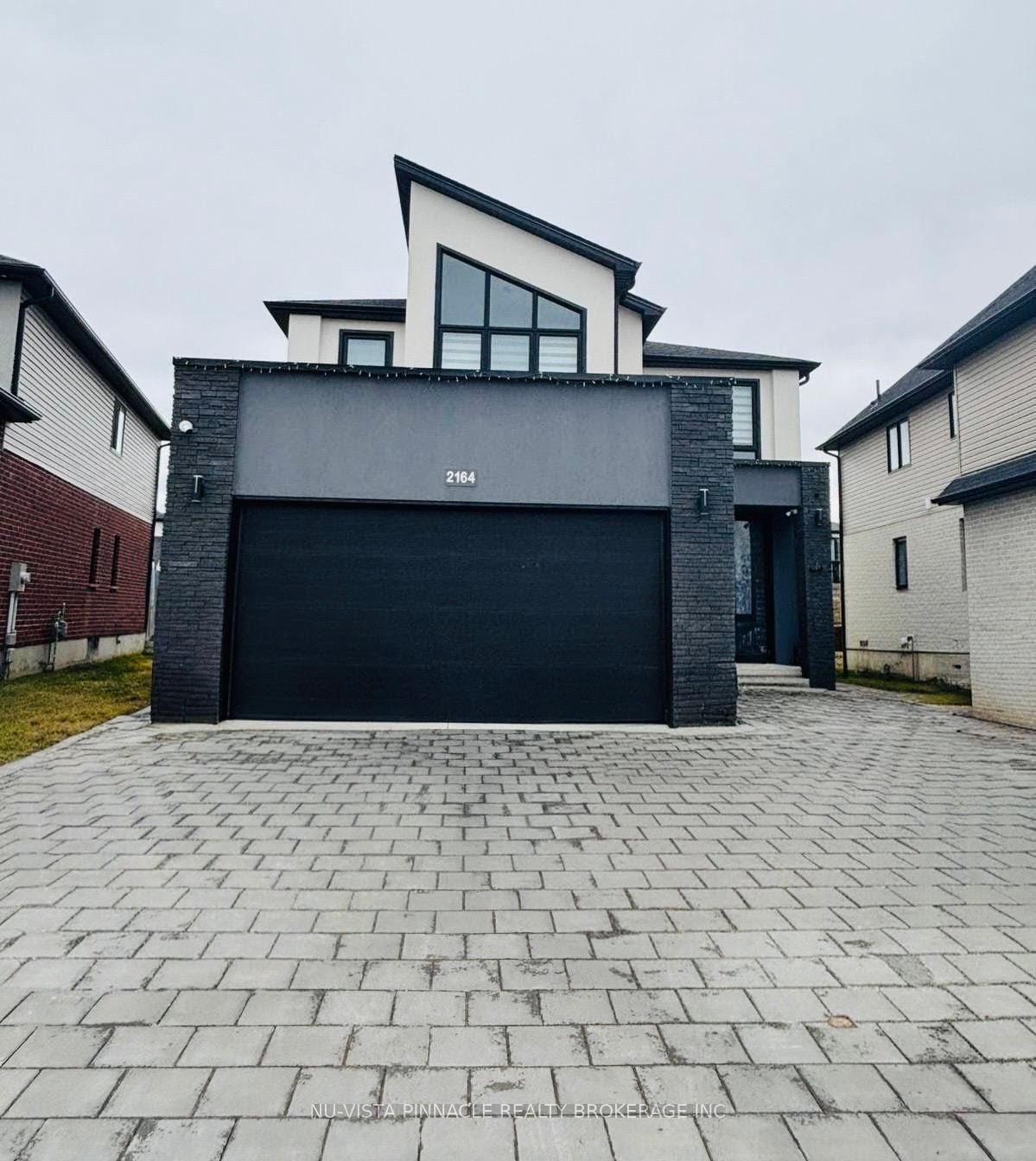 LOWER UNIT 2164 Saddlerock Avenue