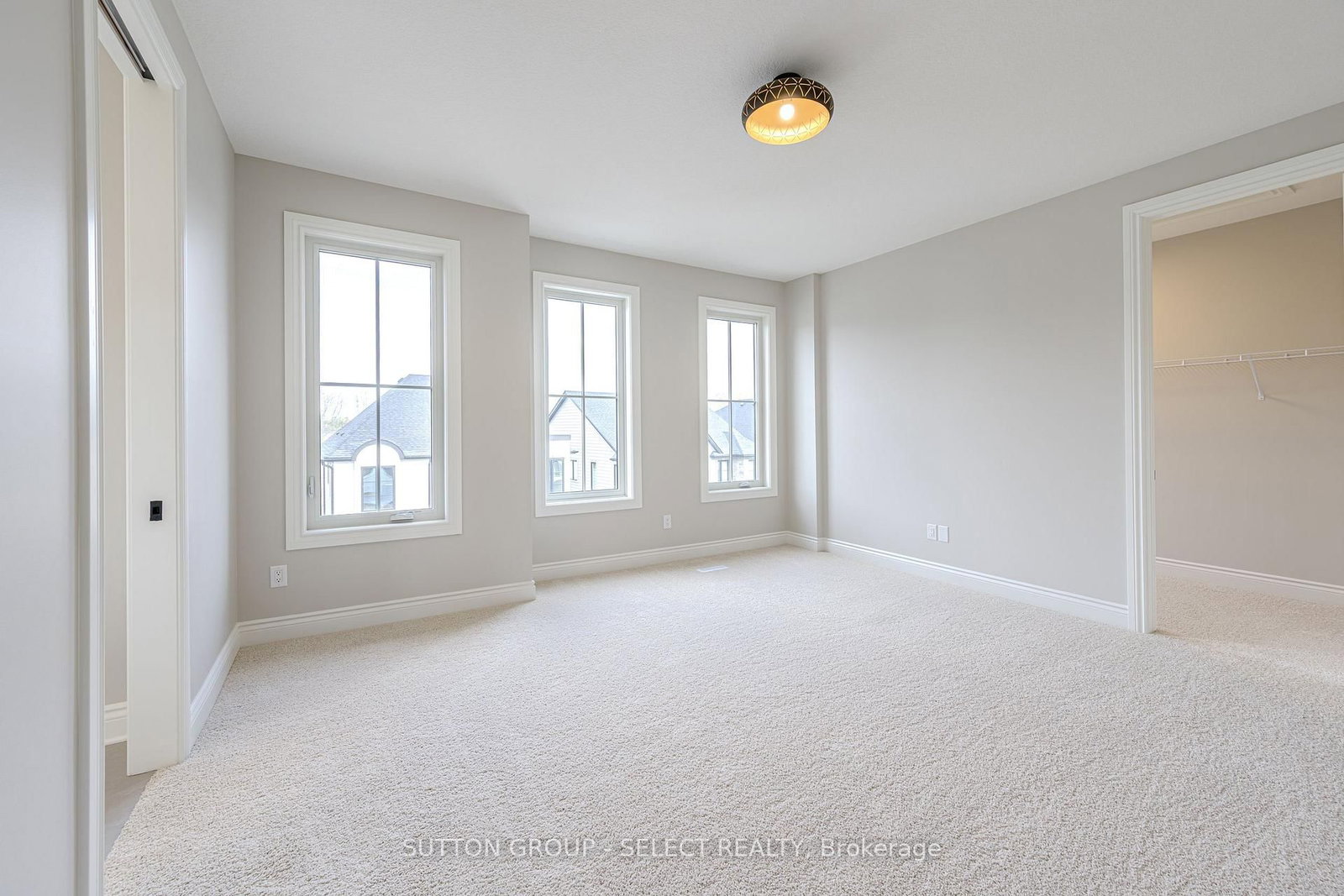 2835 Sheffield Place, Unit 9 - Photo 23