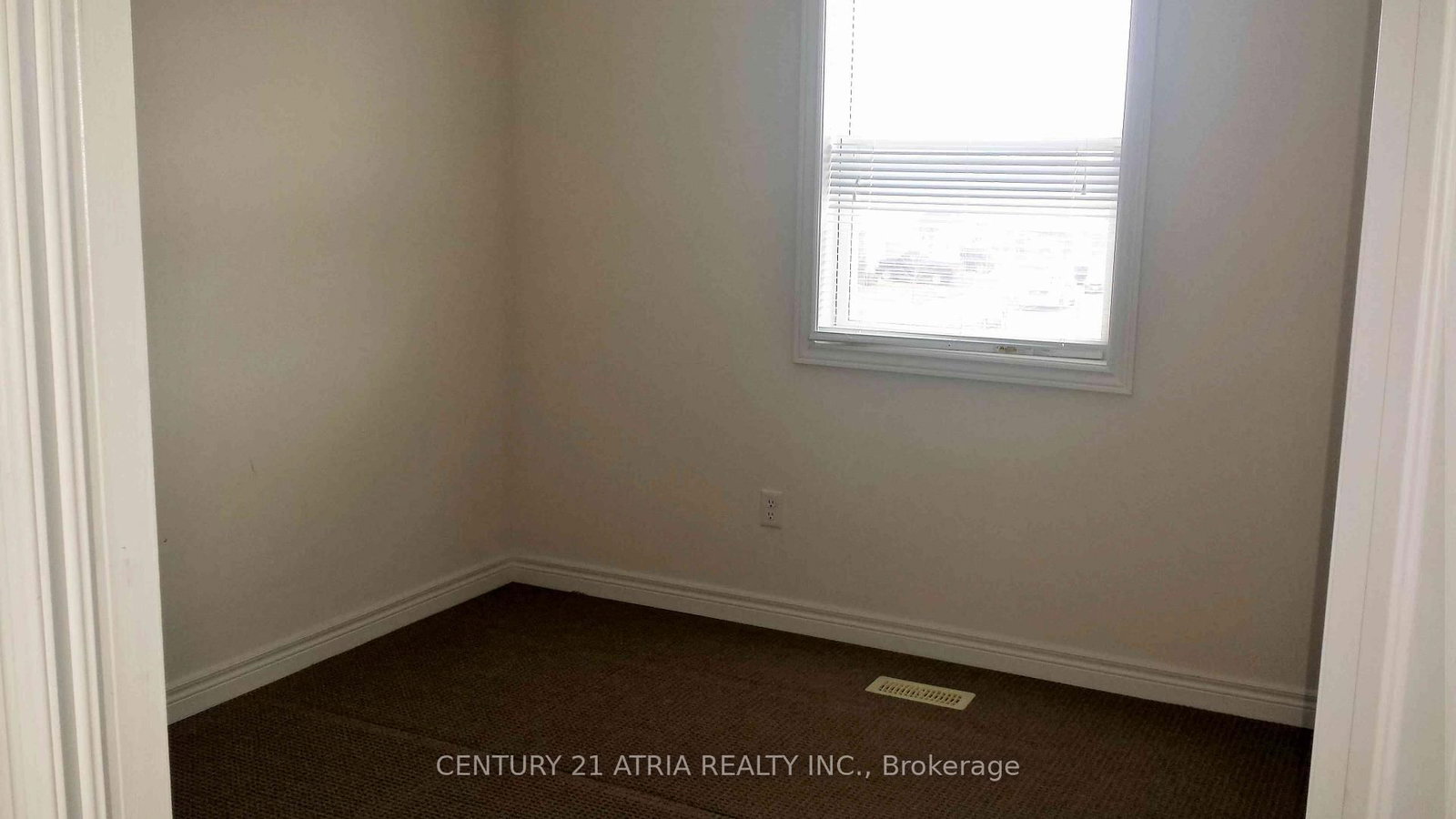 Detached House for sale at 46 Chicory Crescent, St. Catharines, Ontario, L2R 0A5 - Haig - MLS: X12899172