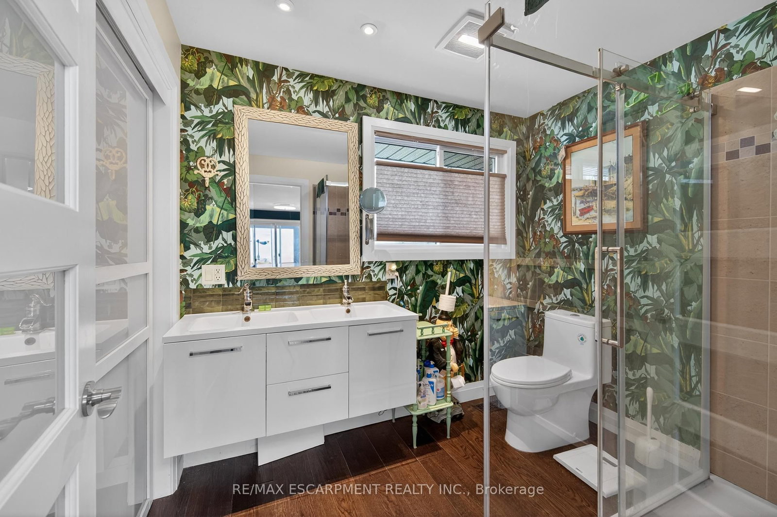 Detached House for sale at 2023 Maple Boulevard, Norfolk, Ontario, N0A 1N2 - Port Dover - MLS: X12899232