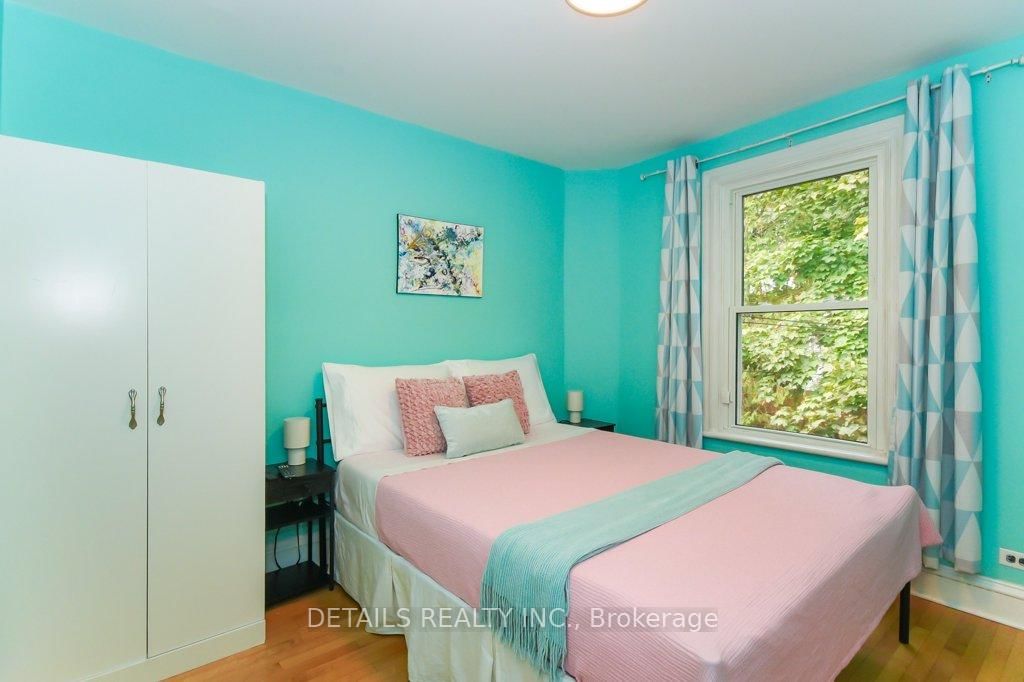 Detached House for sale at 19 Gould Street, Ottawa, Ontario, K1Y 2P1 - Ottawa West - MLS: X12899330