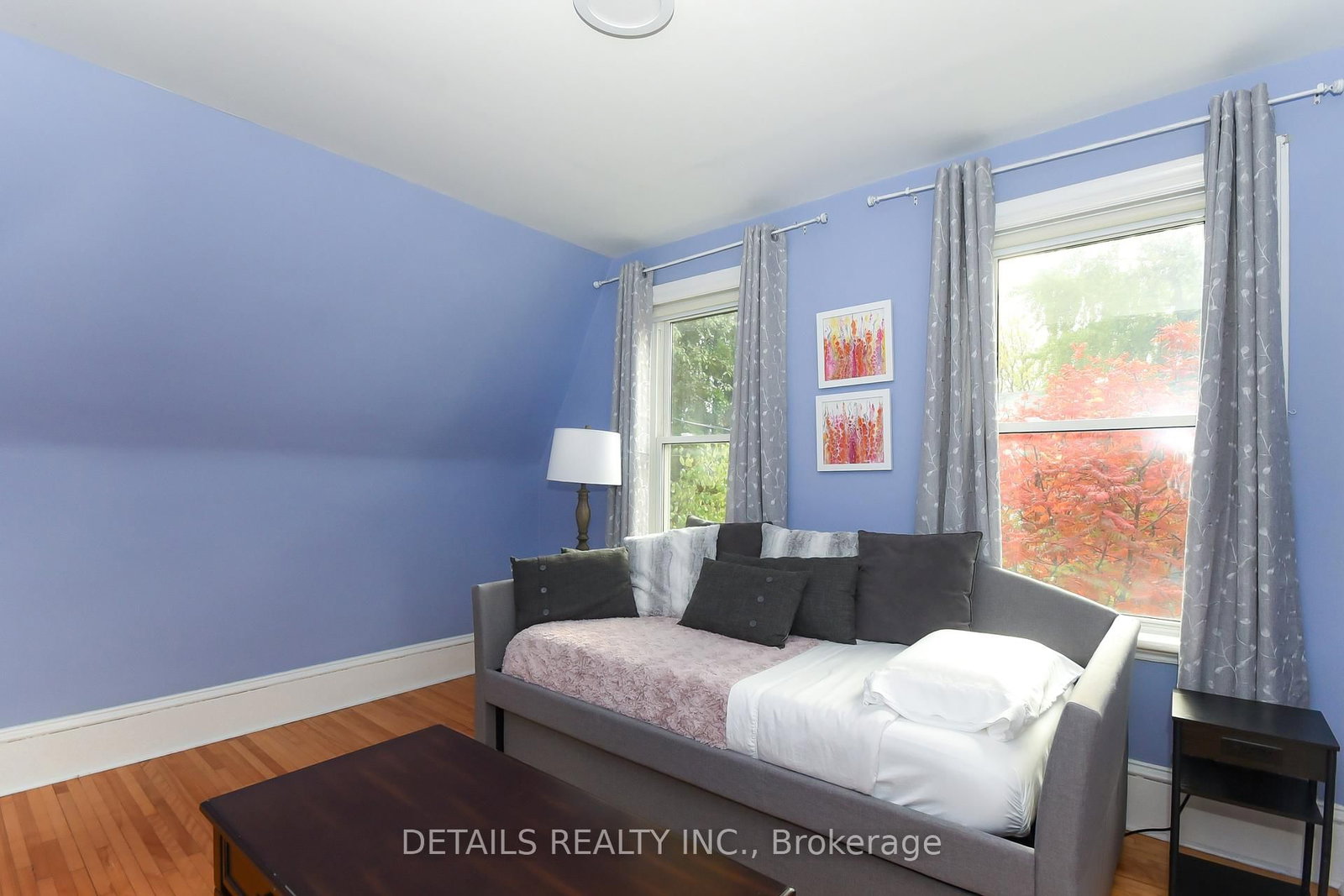 Detached House for sale at 19 Gould Street, Ottawa, Ontario, K1Y 2P1 - Ottawa West - MLS: X12899330