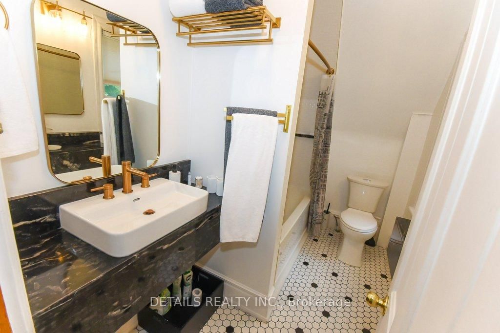 Detached House for sale at 19 Gould Street, Ottawa, Ontario, K1Y 2P1 - Ottawa West - MLS: X12899330