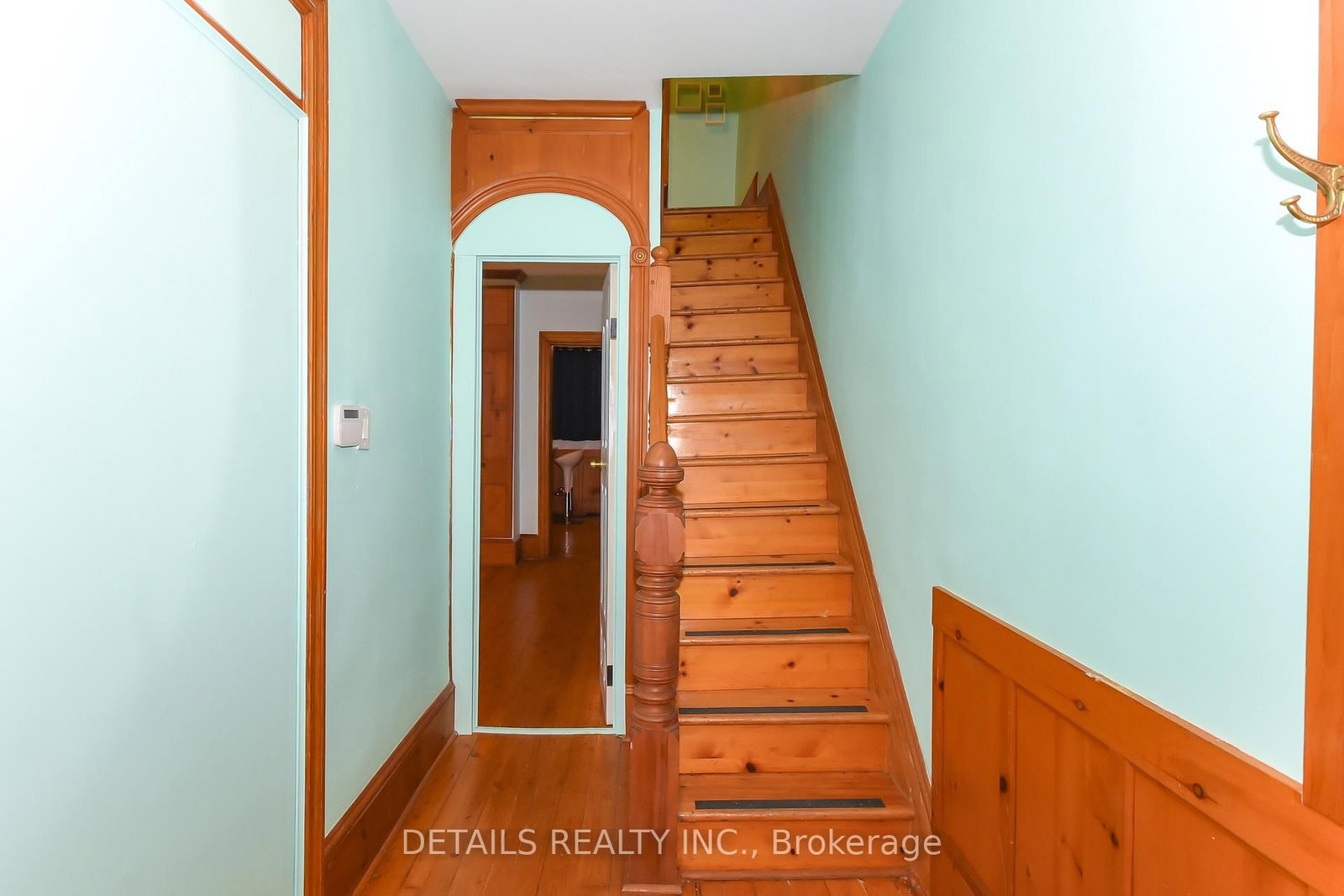 Detached House for sale at 19 Gould Street, Ottawa, Ontario, K1Y 2P1 - Ottawa West - MLS: X12899330