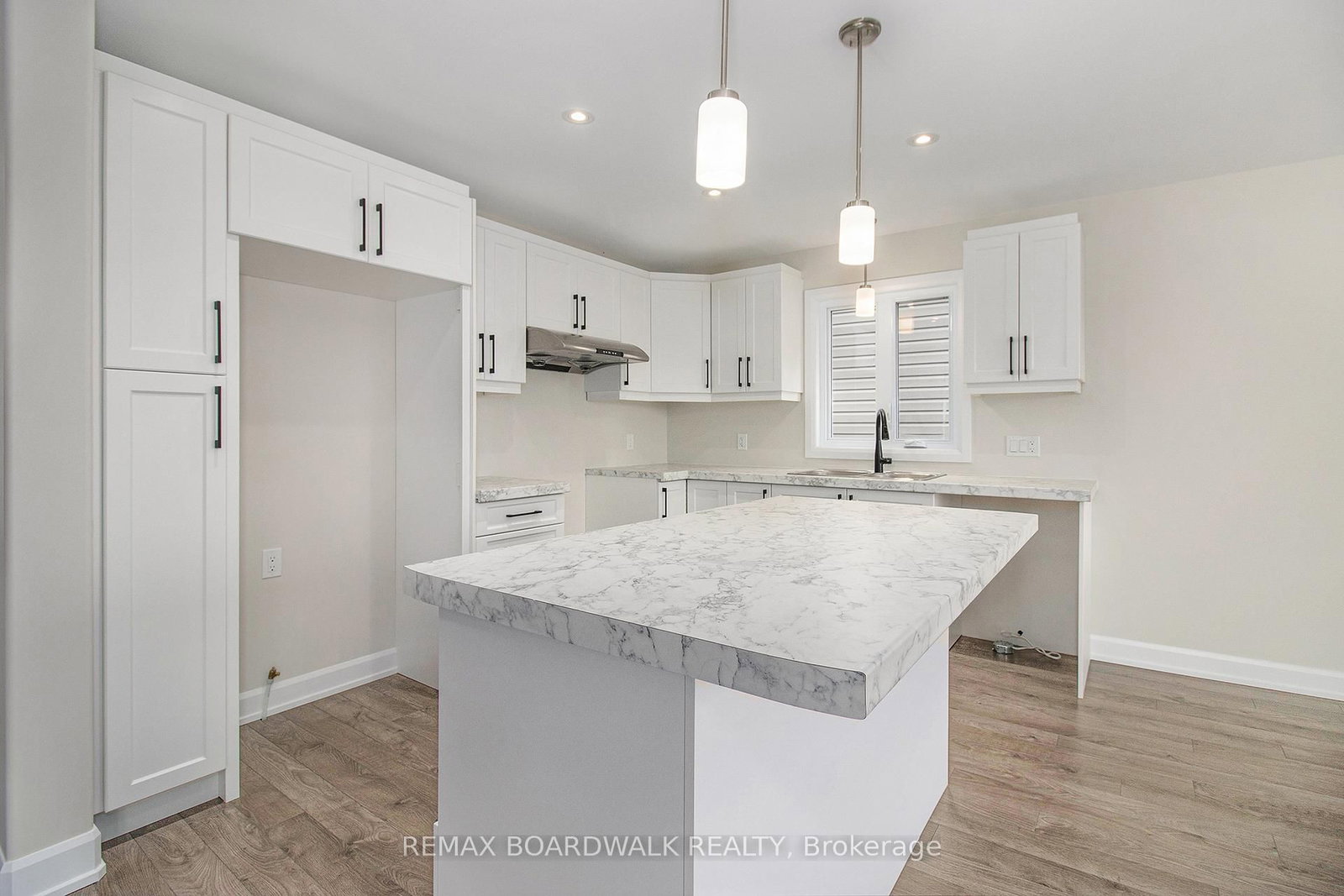 Detached House for sale at 1203 MONTBLANC Crescent, Russell, Ontario, K0A 1W0 - Embrun - MLS: X12899346