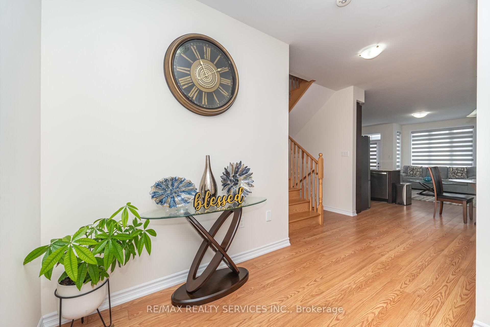 10 Conboy Drive
