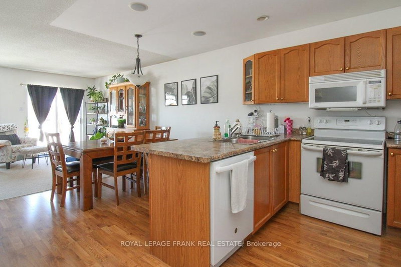 416 Abound Cres, Peterborough, K9J 8S2 | Image 2