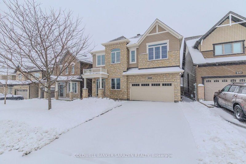 942 Guinness Cres, Ottawa, K2C 3H2 | Image 2