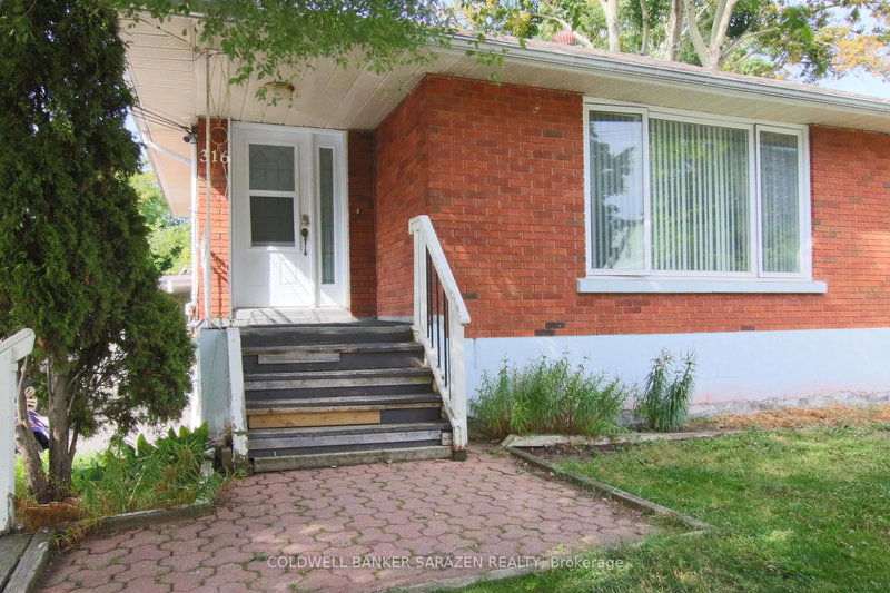 316 Lafontaine Ave, Ottawa, K1L 6X2 | Image 3