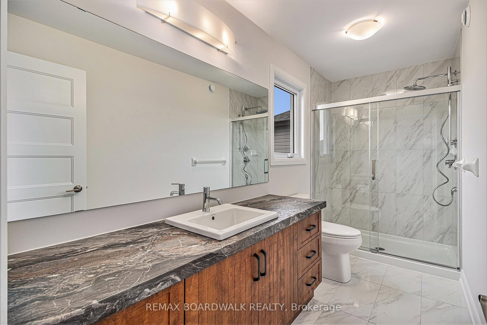 481 FALCON Lane • Russell, ON photo 11