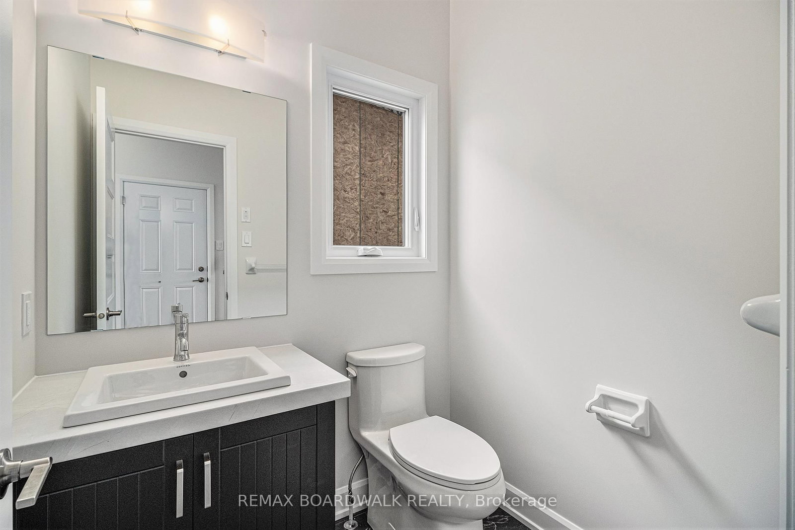 481 FALCON Lane • Russell, ON photo 7