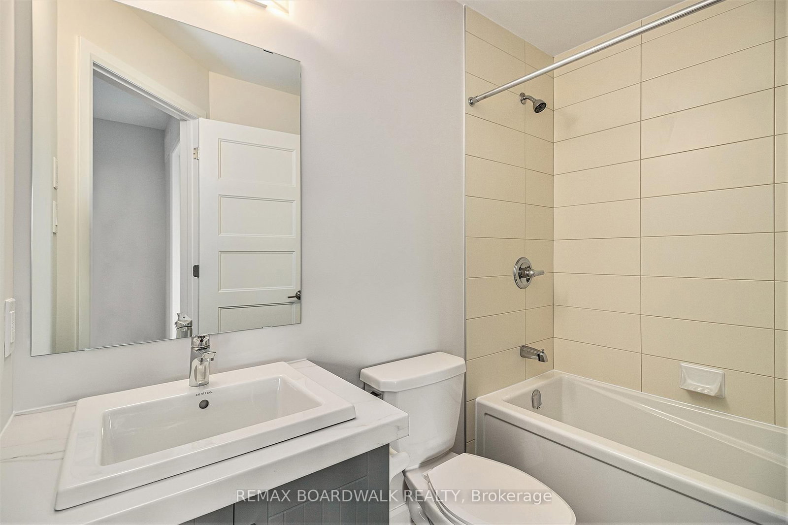 481 FALCON Lane • Russell, ON photo 9