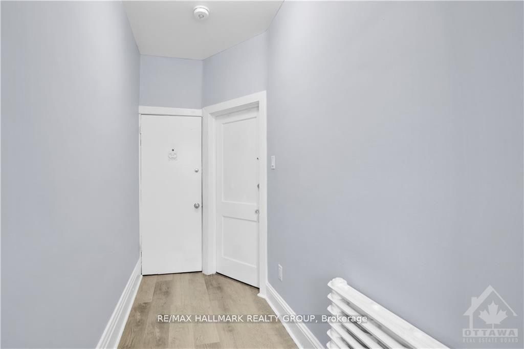 15 Marier Avenue, Unit 2 - Photo 4