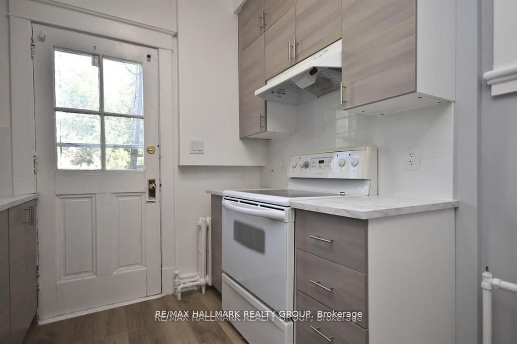 15 Marier Avenue, Unit 2 - Photo 6