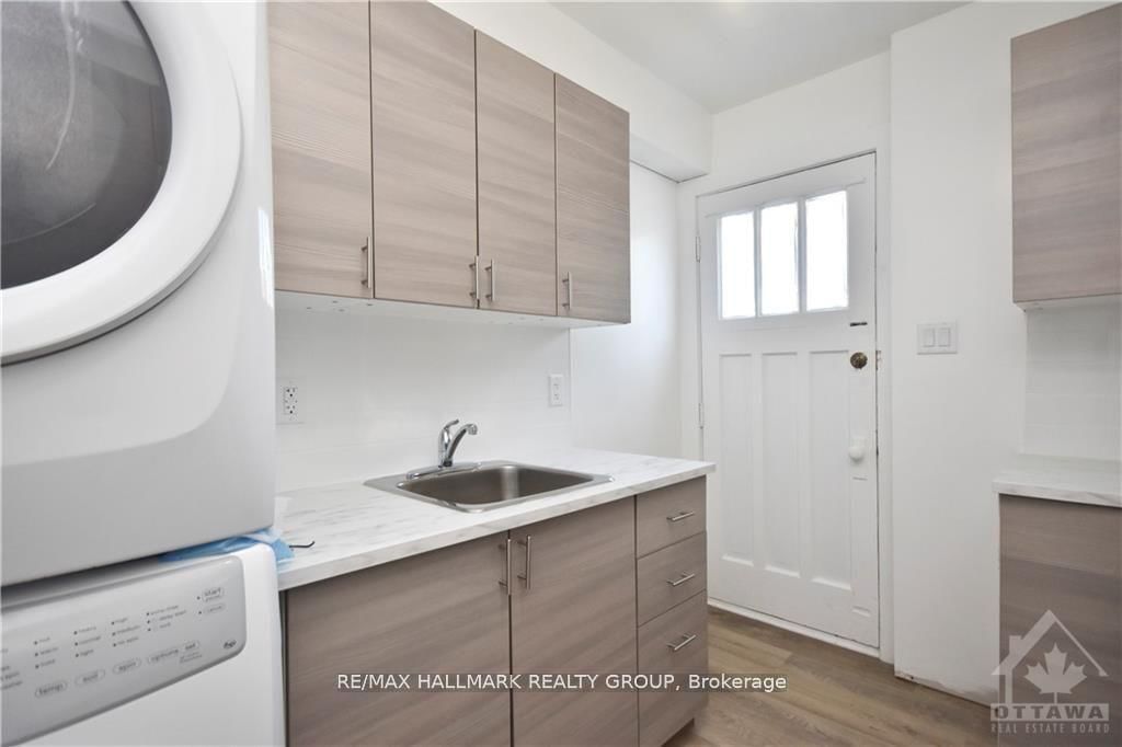 15 Marier Avenue, Unit 2 - Photo 9