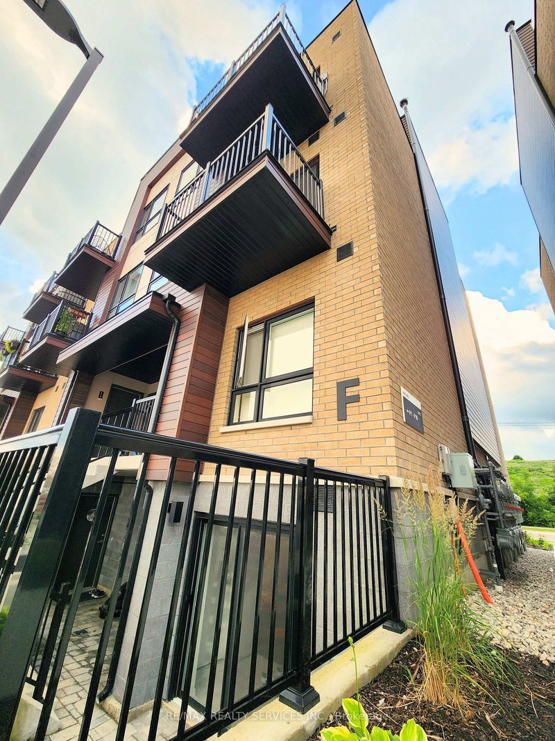 F14 - 20 Palace St, Kitchener, N2E 0J3 | Image 2