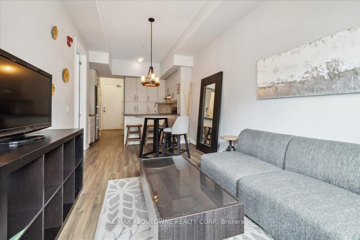 40 Esplanade Lane, Unit 102 - Photo 11