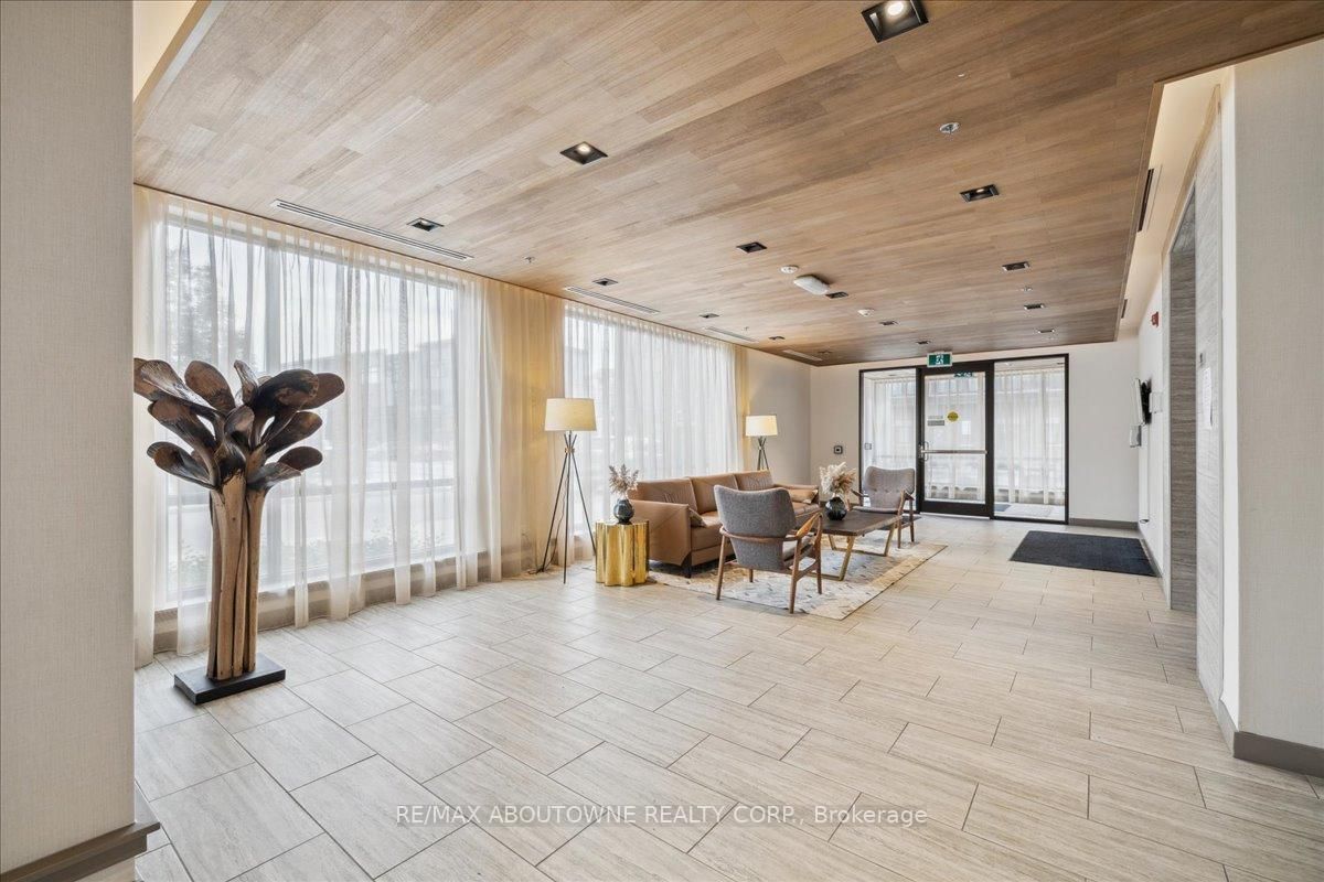 40 Esplanade Lane, Unit 102 - Photo 30