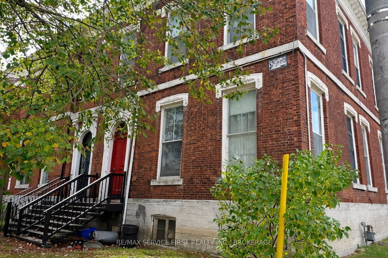 94 Sydenham St, Kingston, K7L 3H4 | Image 2