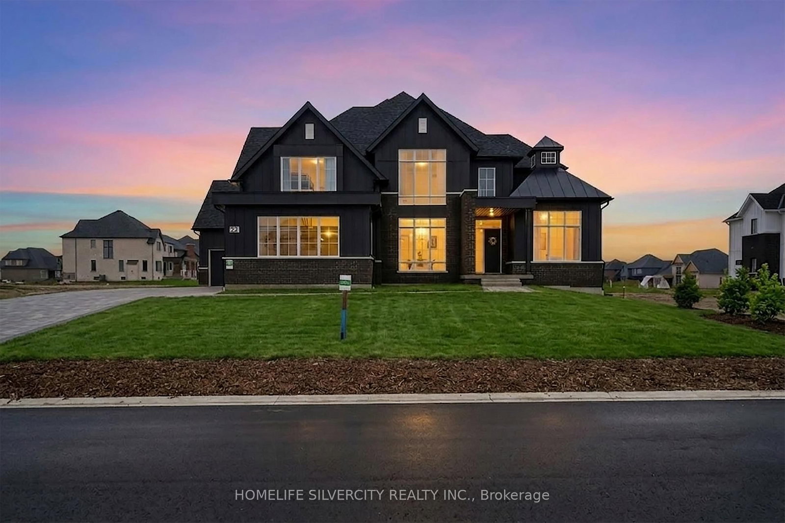 Detached House for sale at 22 Ewing Way, Amaranth, Ontario, L9W 5G9 - Rural Amaranth - MLS: X12899798