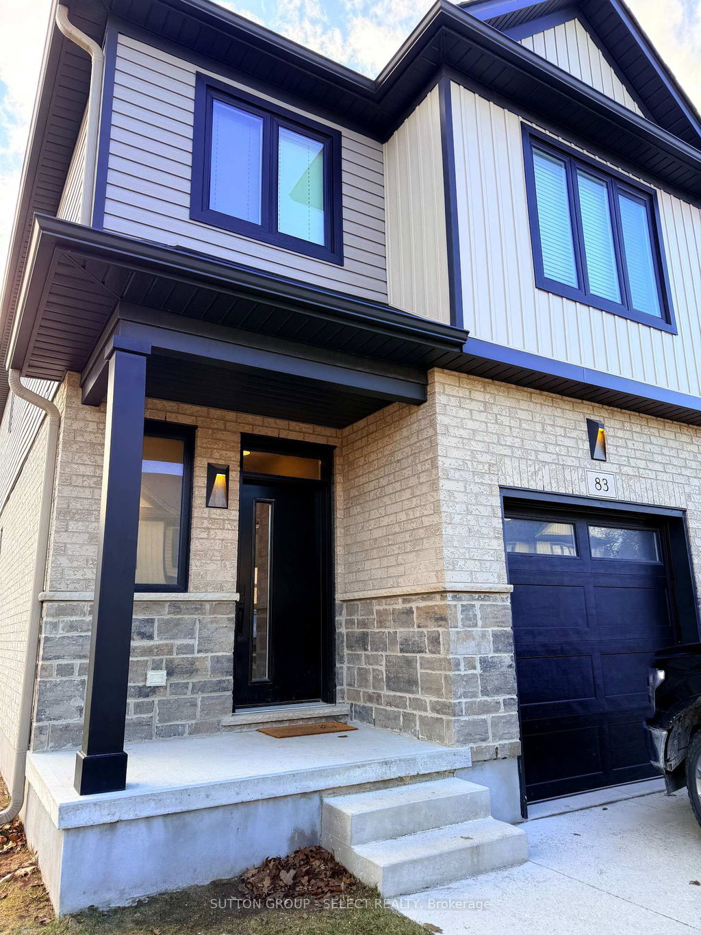 83 - 601 Lions Park Drive 2