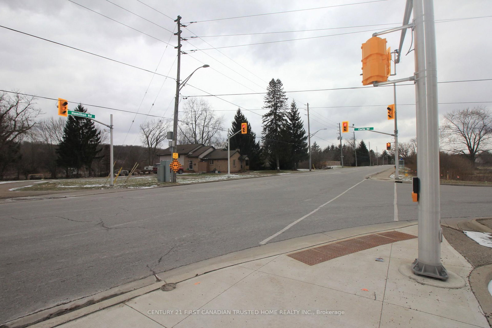 1344 Hamilton Road - Photo 13