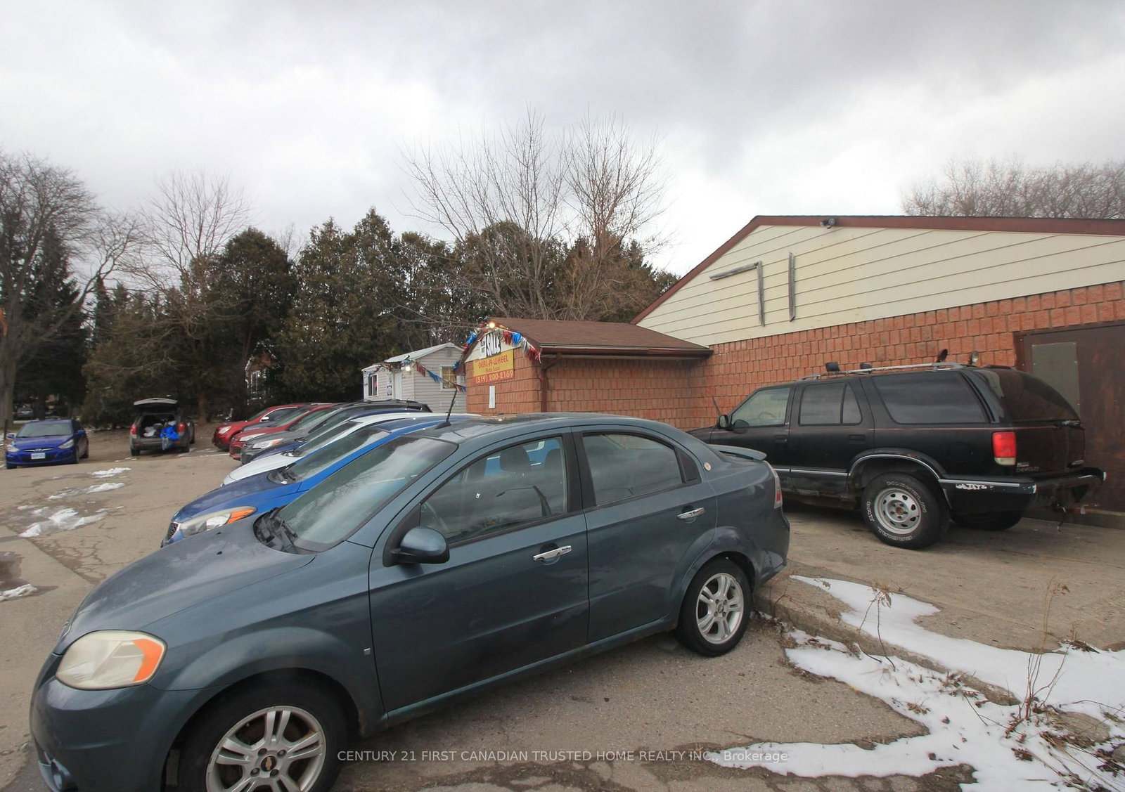 1344 Hamilton Road - Photo 3