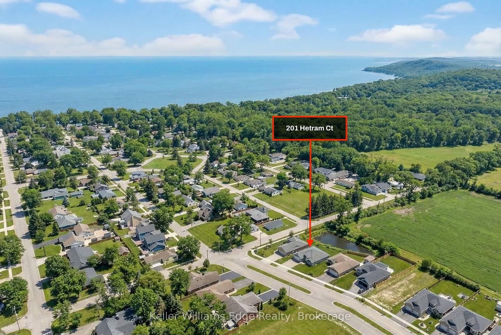 Detached House for sale at 201 Hetram Court, Fort Erie, Ontario, L0S 1B0 - Crystal Beach - MLS: X12899984