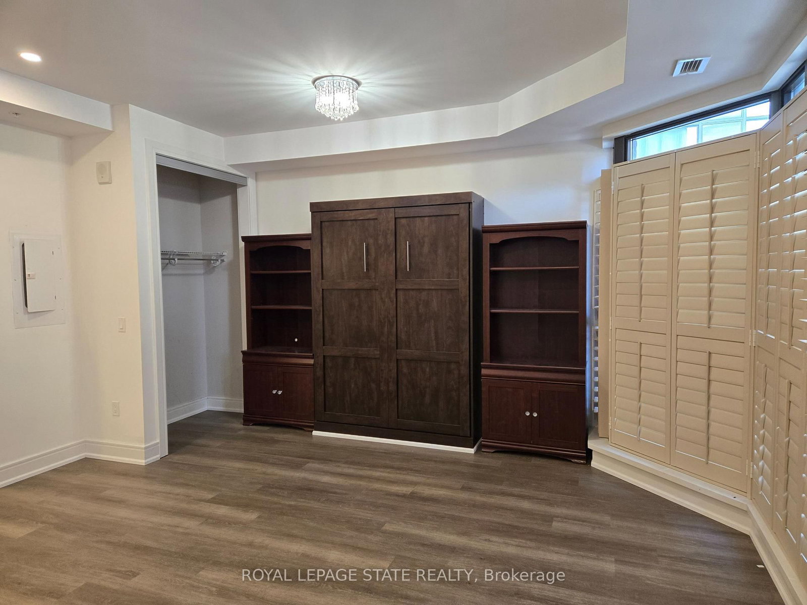 Condo for sale at 410-112 King Street, Hamilton, Ontario, L8N 1A8 - Beasley - MLS: X12900026