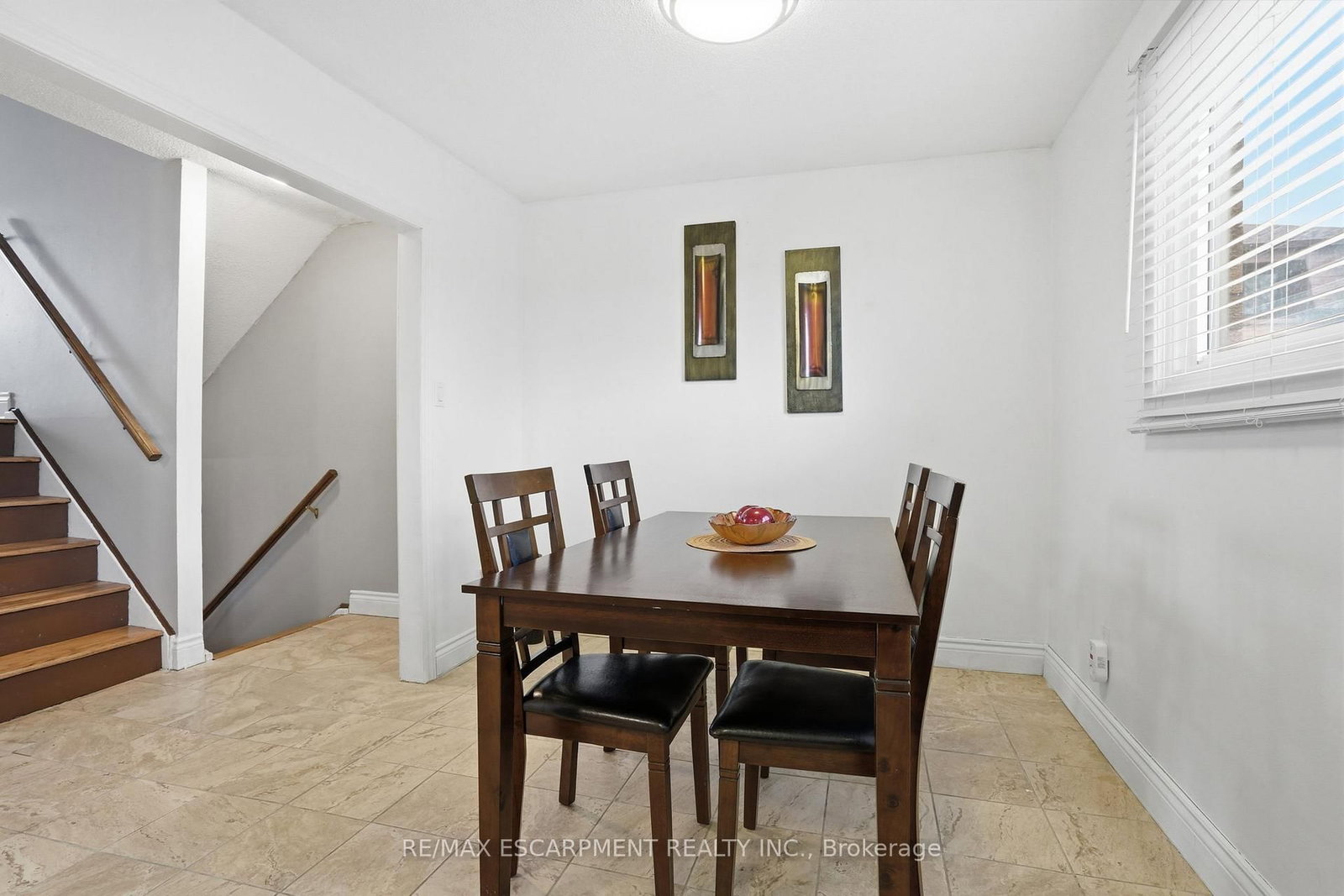 Townhouse for sale at U7-444 Stone Church Road, Hamilton, Ontario, L9B 1R1 - Gilkson - MLS: X12900124