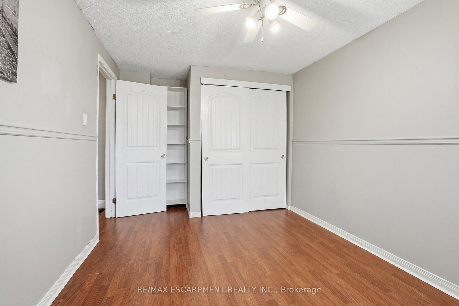 Townhouse for sale at U7-444 Stone Church Road, Hamilton, Ontario, L9B 1R1 - Gilkson - MLS: X12900124