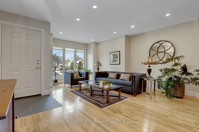 86 West Presland Rd, Ottawa, K1K 2C3 | Image 3