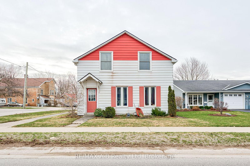 home for sale on 145 St George Street