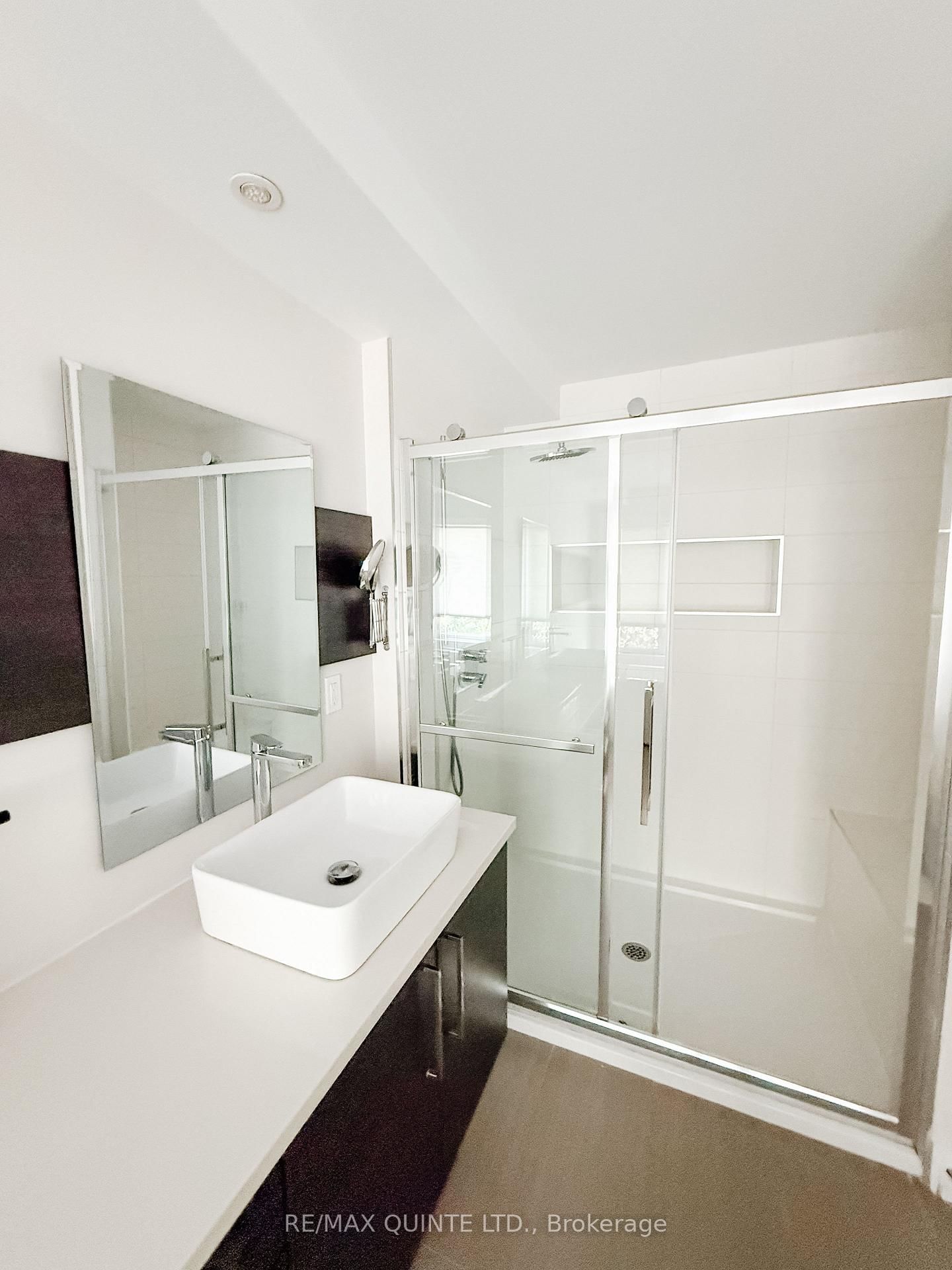 362 Roosevelt Avenue - Photo 21