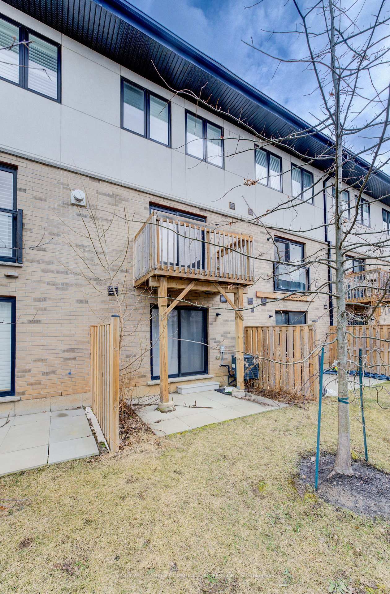 Townhouse for sale at 29 Wilings Lane, Hamilton, Ontario, L9G 0H3 - Ancaster - MLS: X12901294