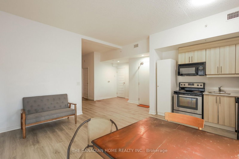 304 - 160 King St N, Waterloo, N2J 2Y2 | Image 3