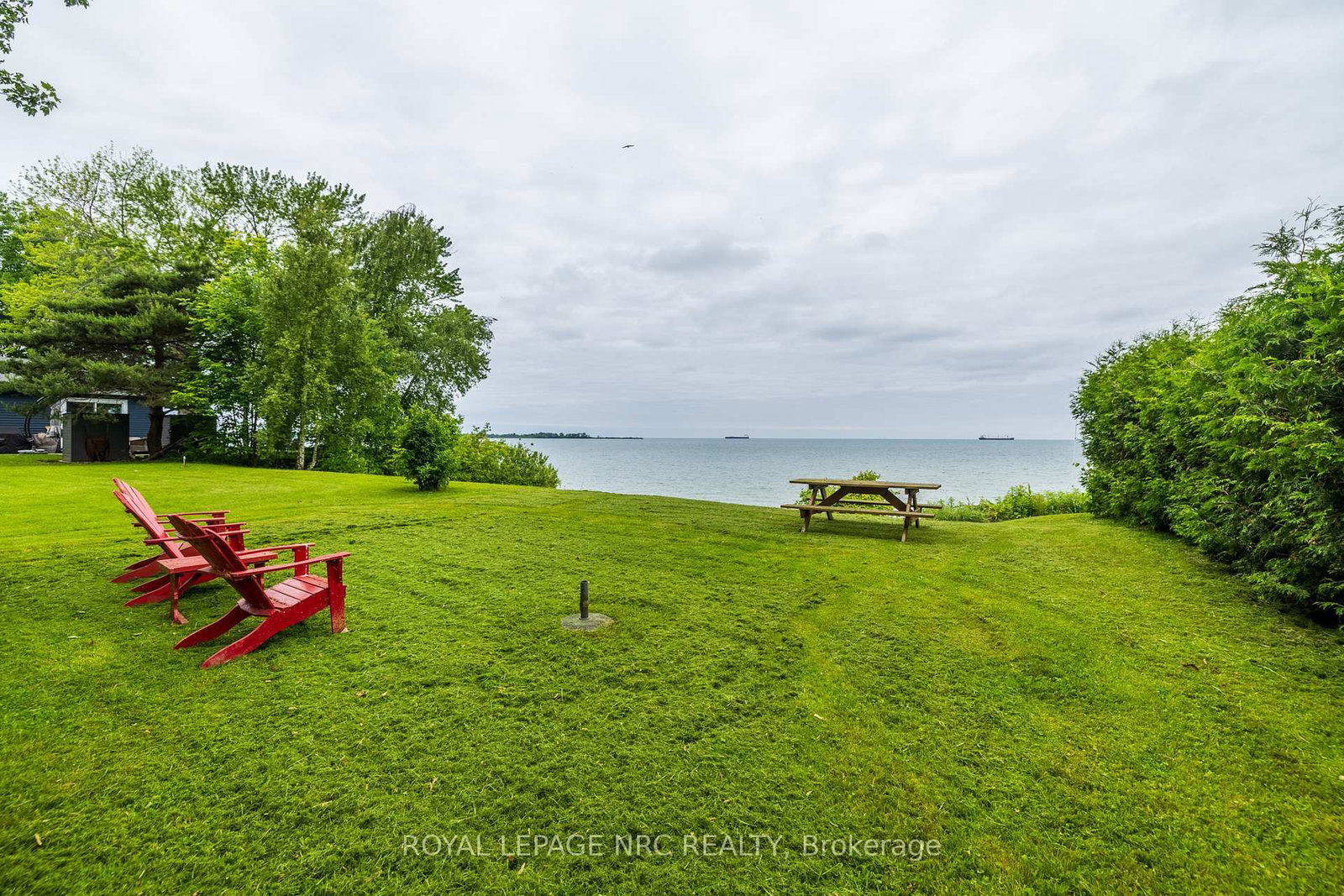 Listing Image 17