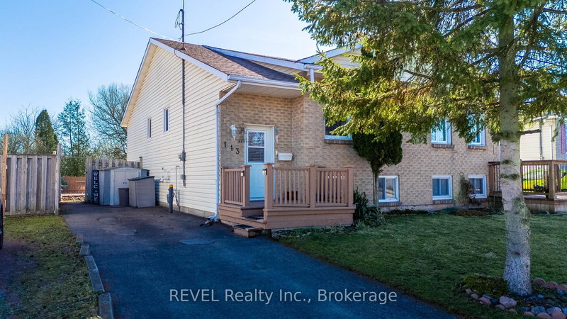 home for sale on 113 Commercial Street